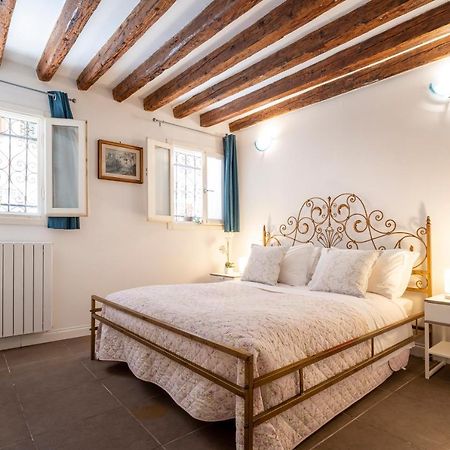 San Giacomo Pied-A-Terre House By Wonderful Italy Venesia Bagian luar foto