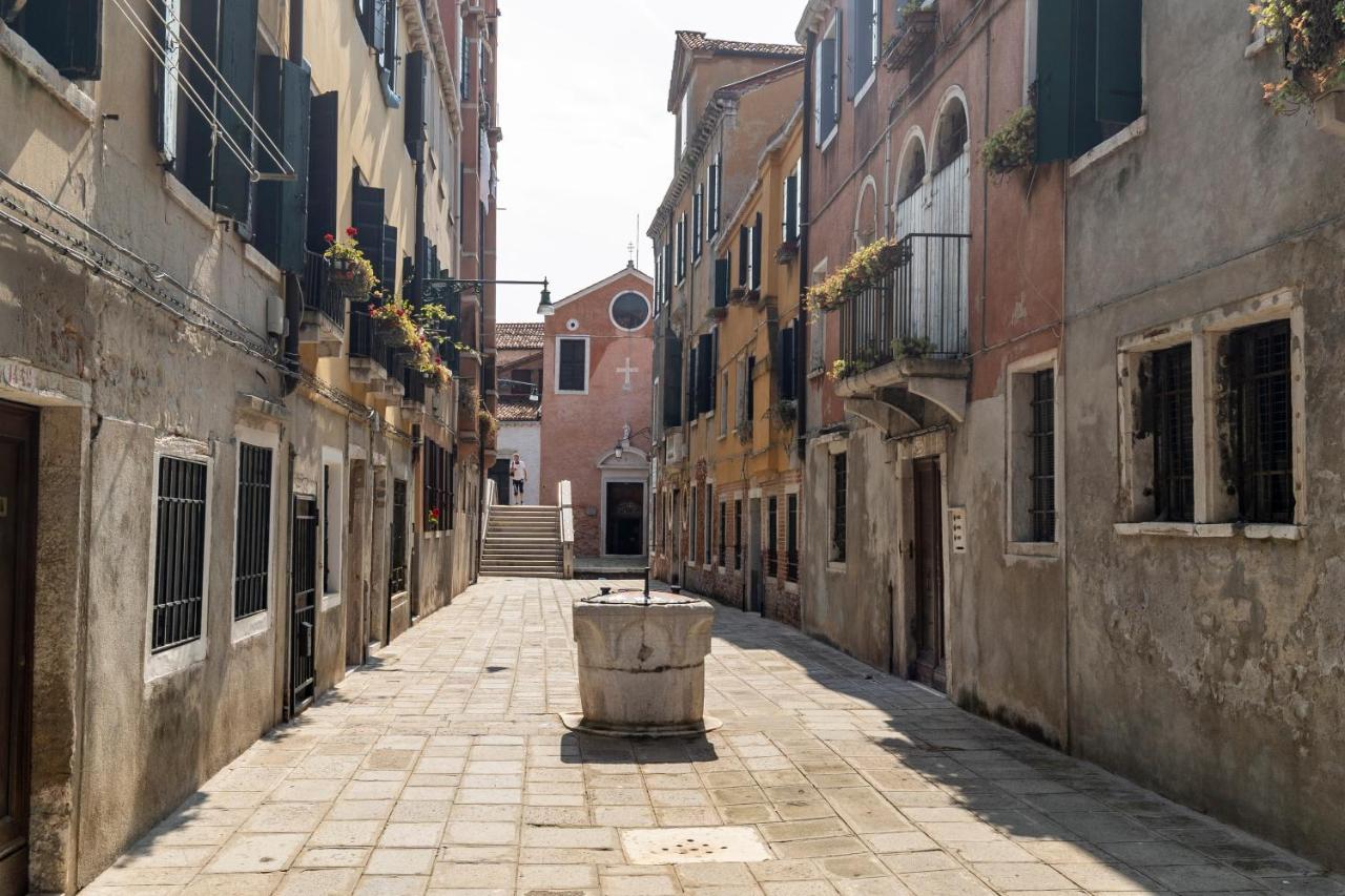 San Giacomo Pied-A-Terre House By Wonderful Italy Venesia Bagian luar foto