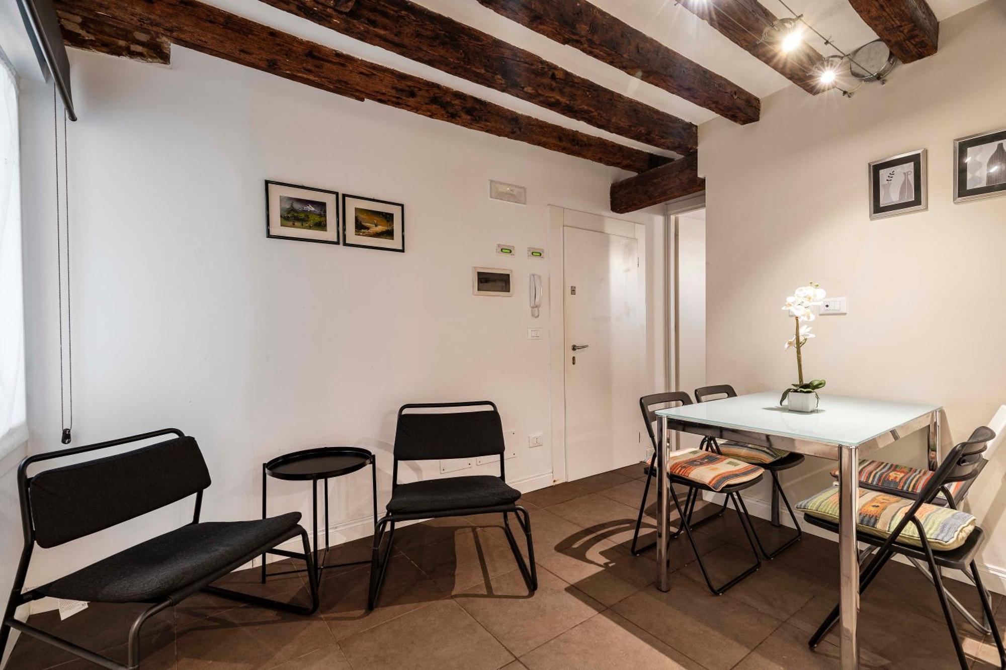 San Giacomo Pied-A-Terre House By Wonderful Italy Venesia Bagian luar foto